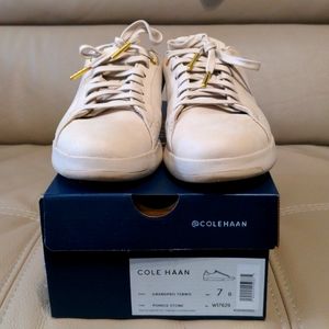 Cole Haan Grandpro Tennis Shoes in Pumice Stone Size 7